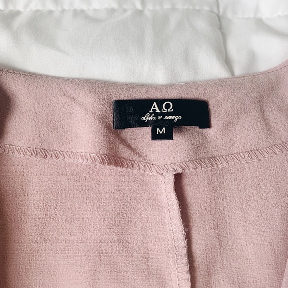 Long Sleeve Romper Size M - Picture 4 of 4